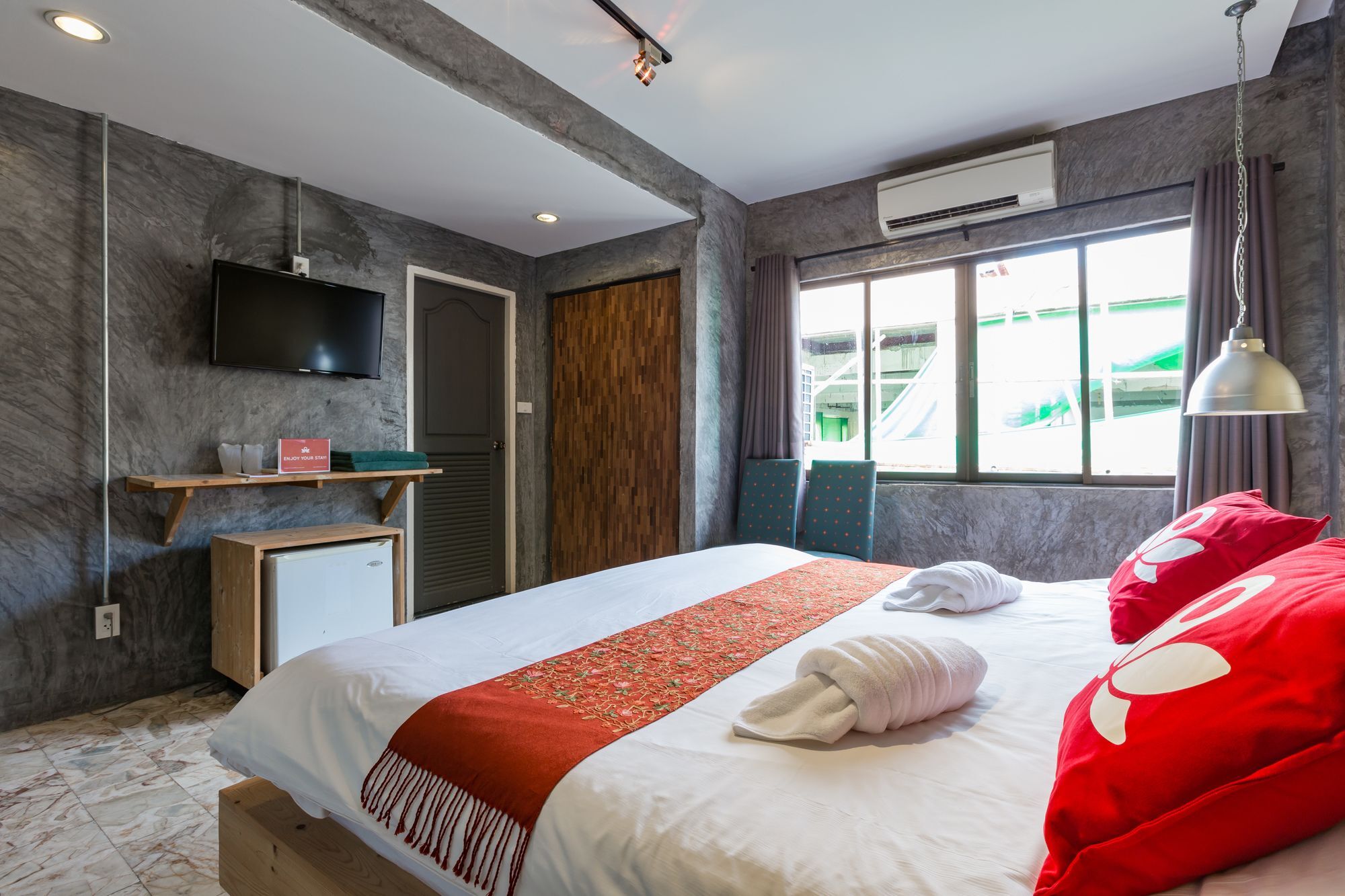 Zen Rooms Roundabout Karon Beach Phuket Dış mekan fotoğraf